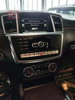 مرسيدس بنز ام ال- كلاس